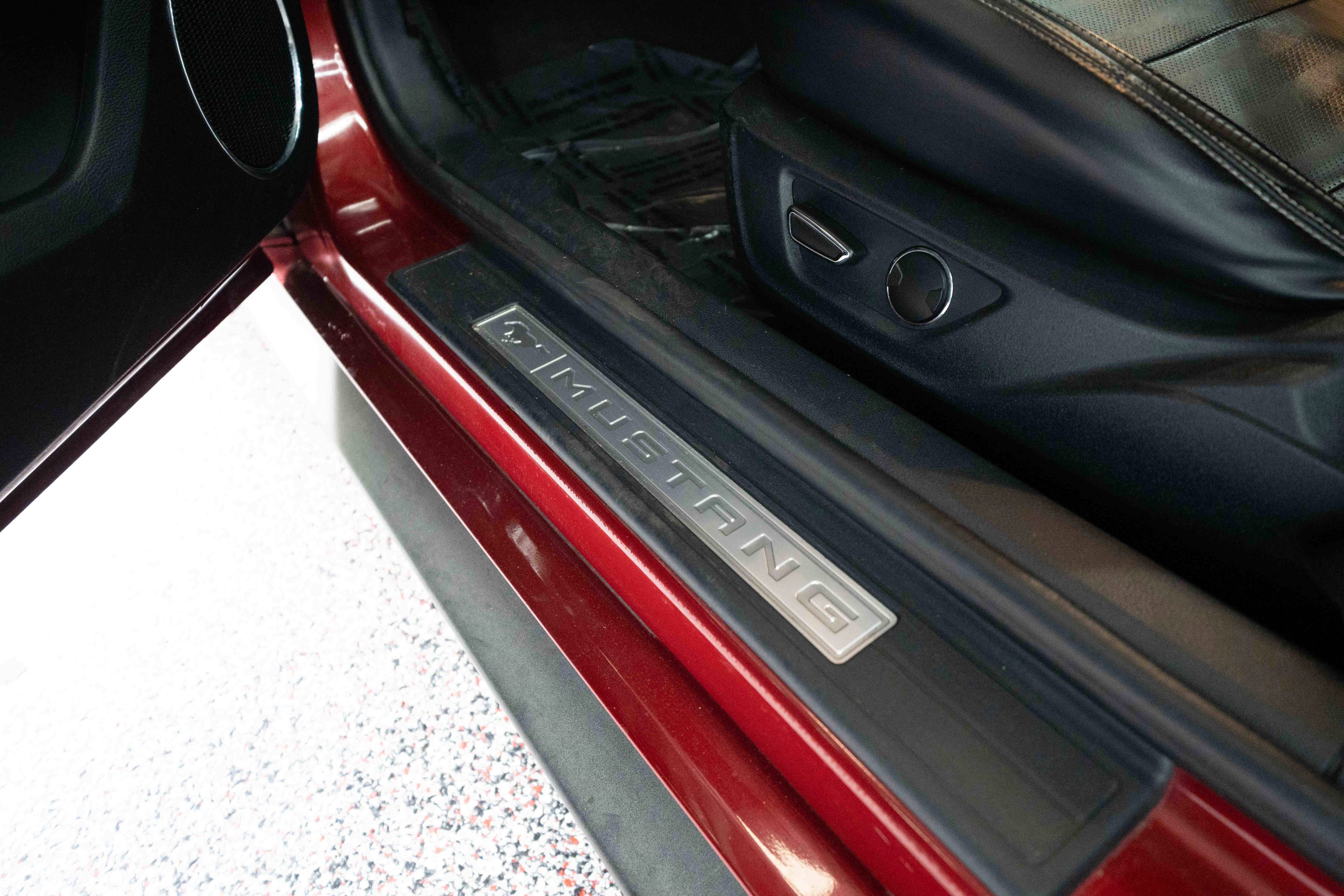 Used 2015 Ford Mustang GT Premium w/ Equipment Group 401A image 8