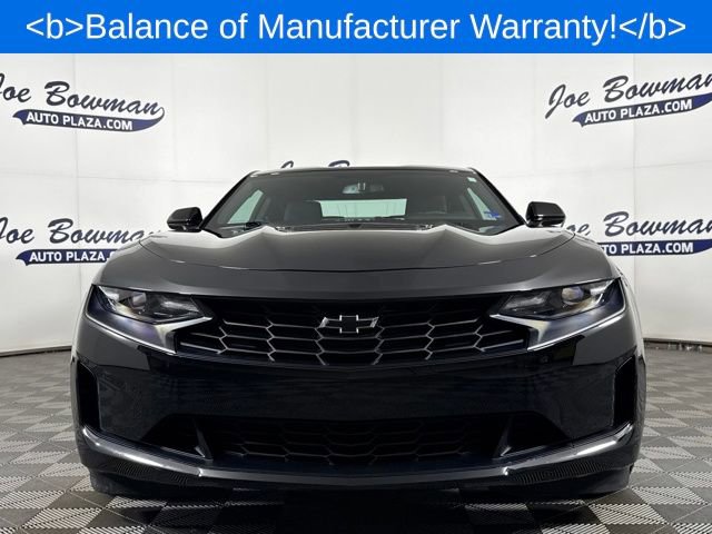 Used 2021 Chevrolet Camaro LT w/ Technology Package image 3