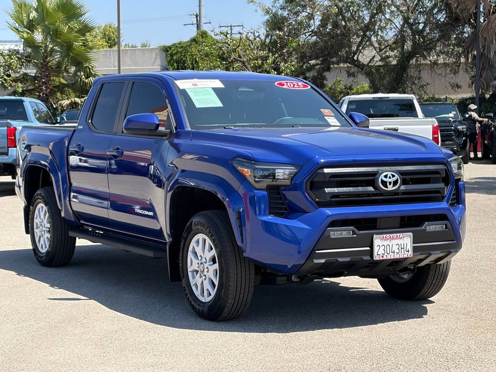 Certified 2025 Toyota Tacoma SR5 AWD/4WD image 45