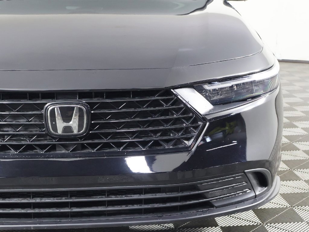 Used 2025 Honda Accord Sport image 15