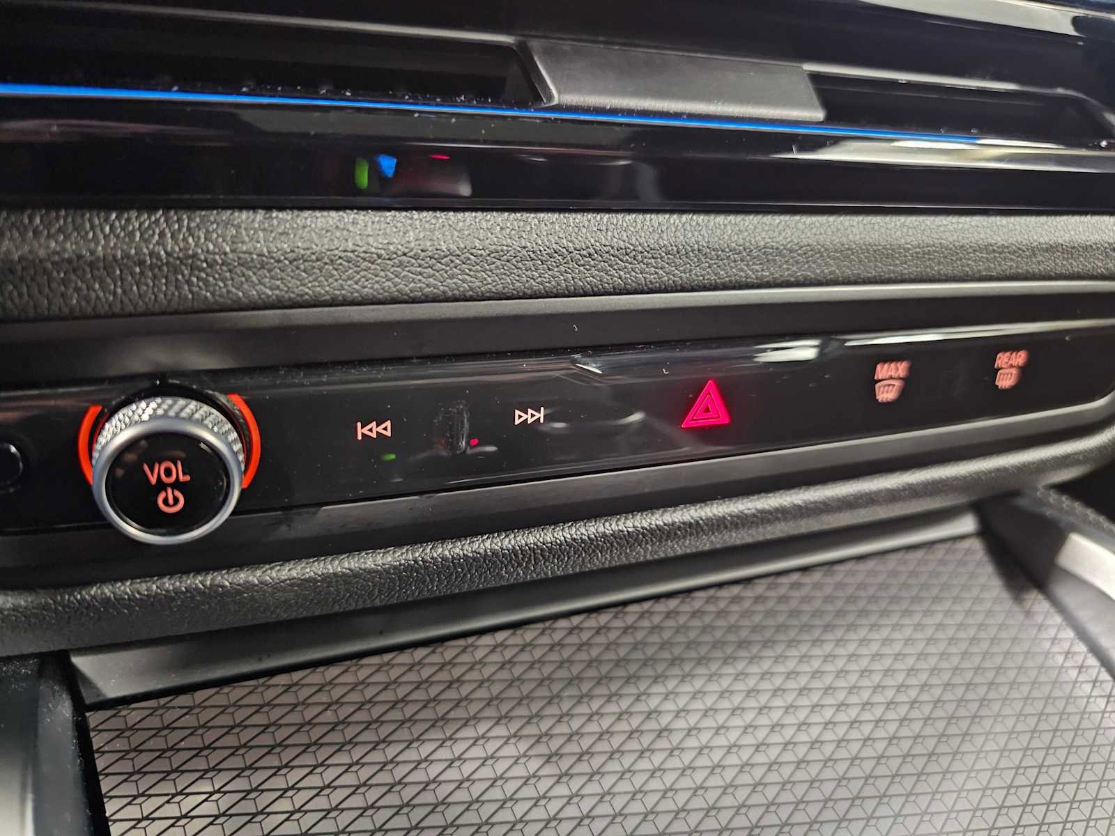 Used 2025 BMW 430i xDrive Coupe w/ M Sport Package image 20