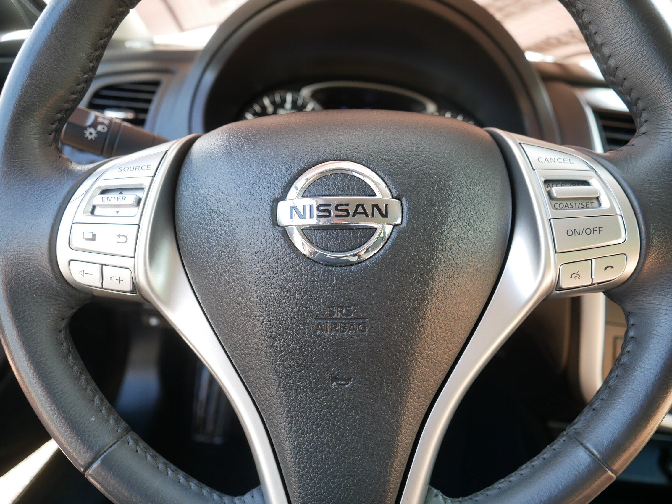 Certified 2017 Nissan Altima 2.5 SV FWD image 25