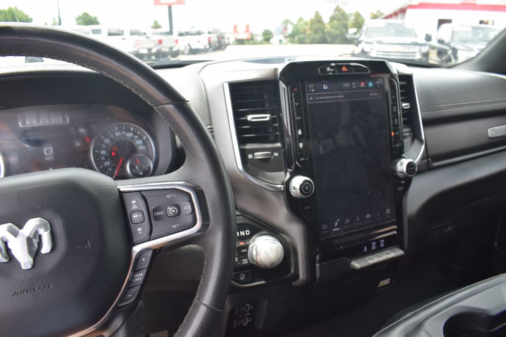 Used 2025 RAM 1500 Laramie AWD/4WD image 21
