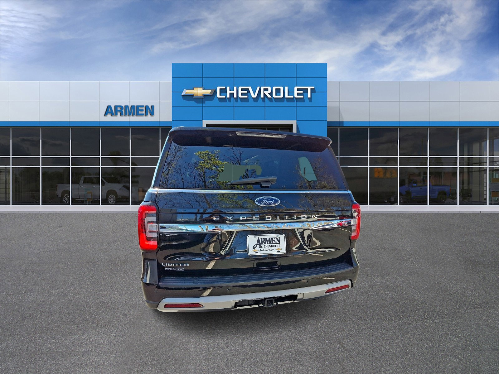 Used 2024 Ford Expedition Limited image 6