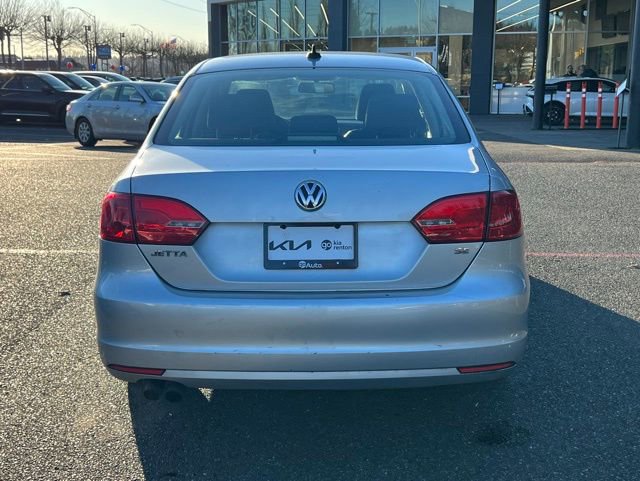 Used 2014 Volkswagen Jetta SE image 9