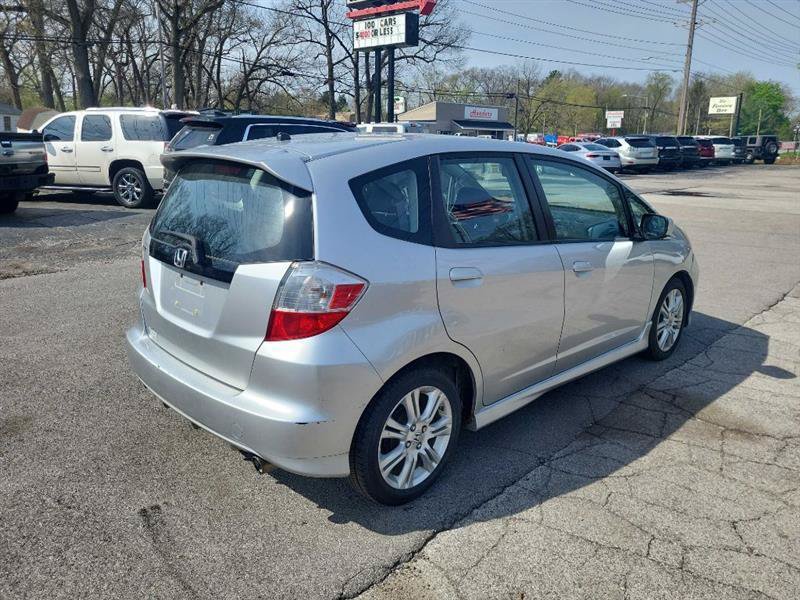 Used 2011 Honda Fit Sport image 3