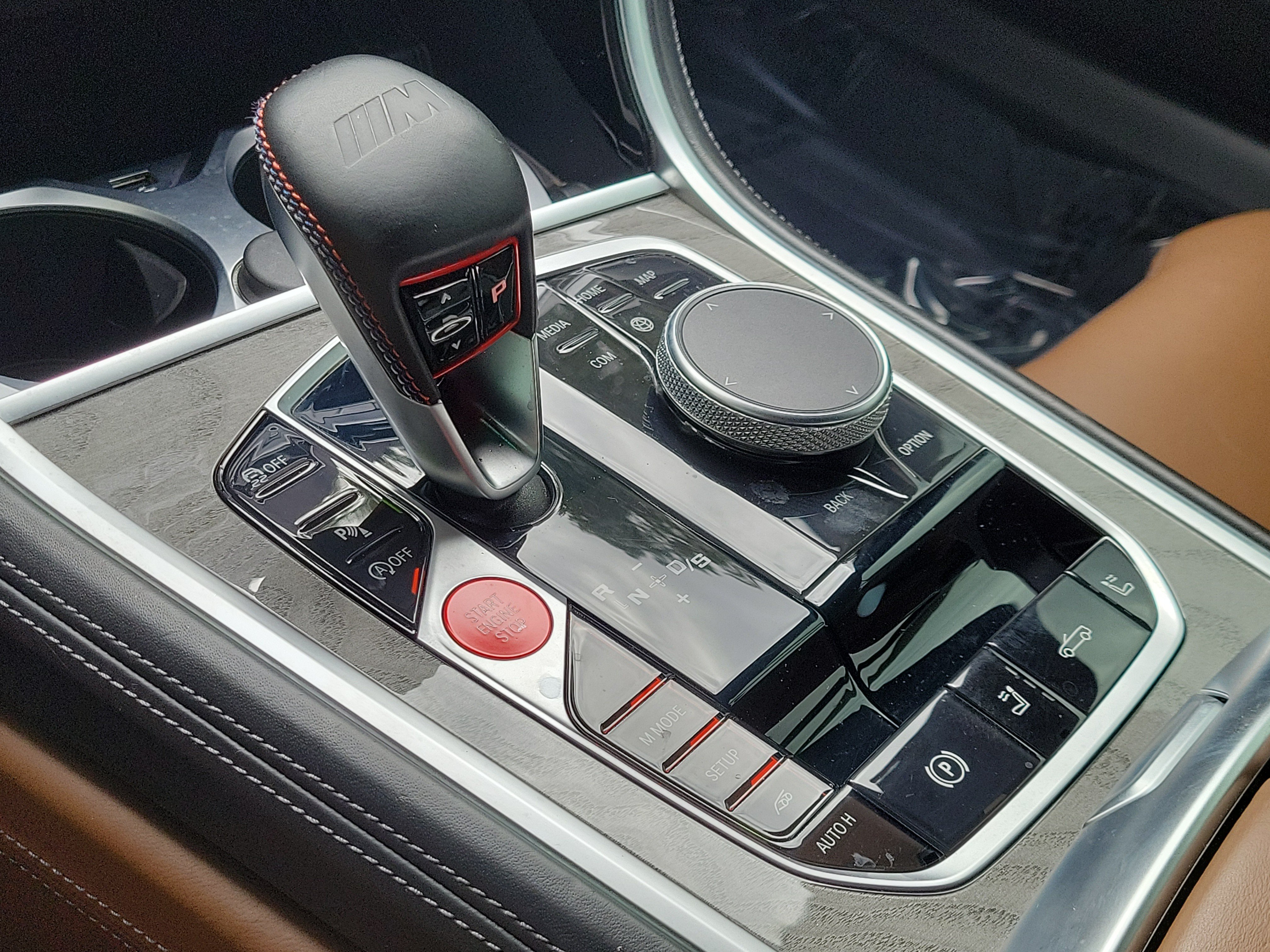 Used 2020 BMW M8 Convertible AWD/4WD image 38