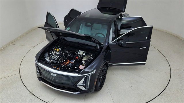 Used 2025 Cadillac Lyriq Luxury image 85