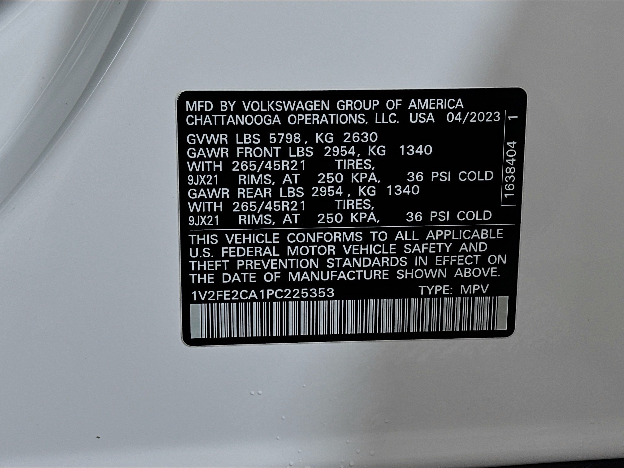 Used 2023 Volkswagen Atlas Cross Sport SEL Premium R-Line AWD/4WD image 33
