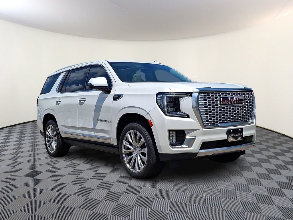 Used 2021 GMC Yukon Denali w/ Denali Ultimate Package AWD/4WD image 1