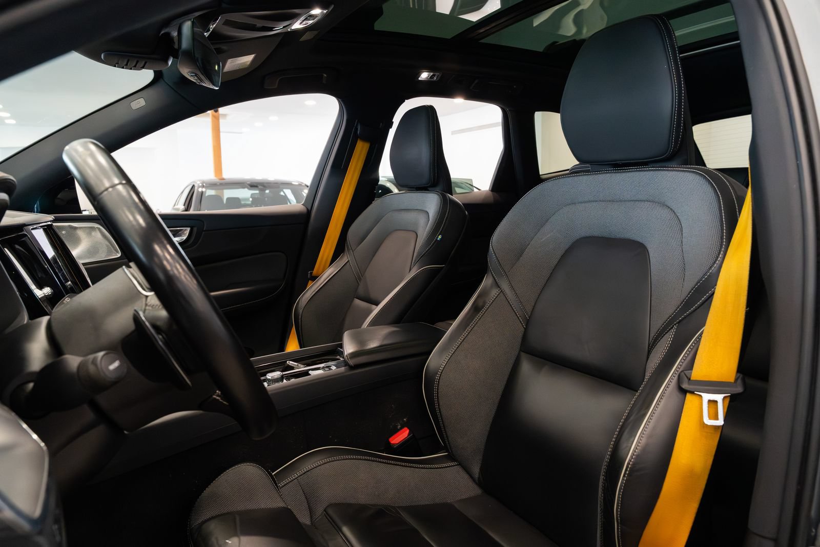 Used 2021 Volvo XC60 T8 Polestar AWD/4WD image 12