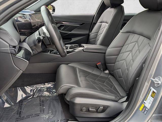 Certified 2025 BMW i5 M60 AWD/4WD image 17