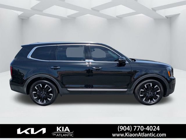 Used 2025 Kia Telluride SX Prestige AWD/4WD image 2