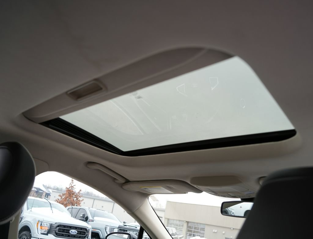 Used 2019 Ford Fusion SE w/ Equipment Group 151A image 20