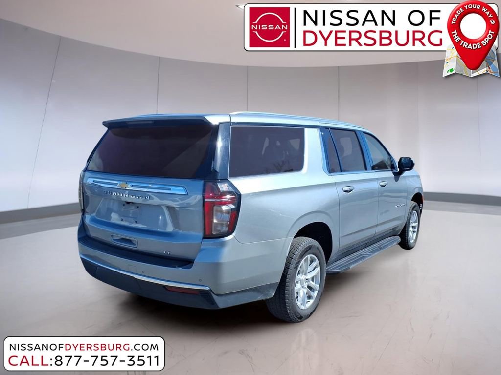 Used 2024 Chevrolet Suburban LT AWD/4WD image 3