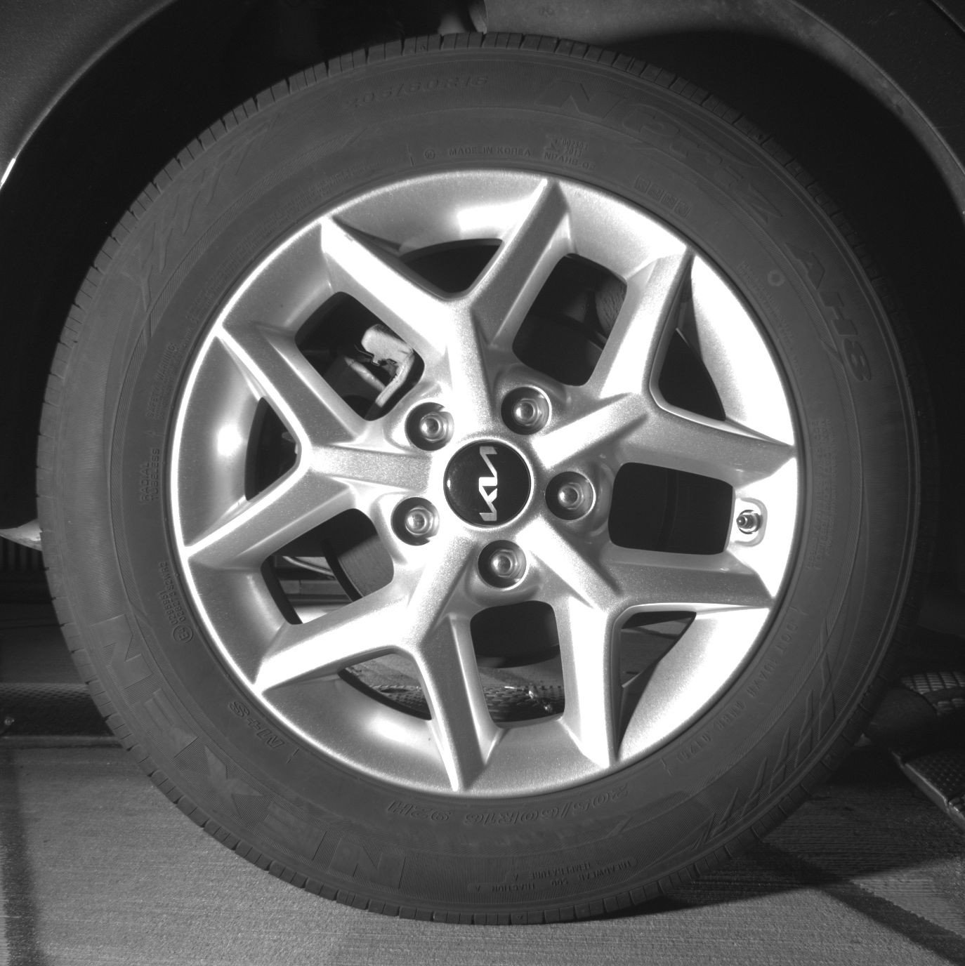 Used 2025 Kia Soul LX w/ LX Technology Package FWD image 15