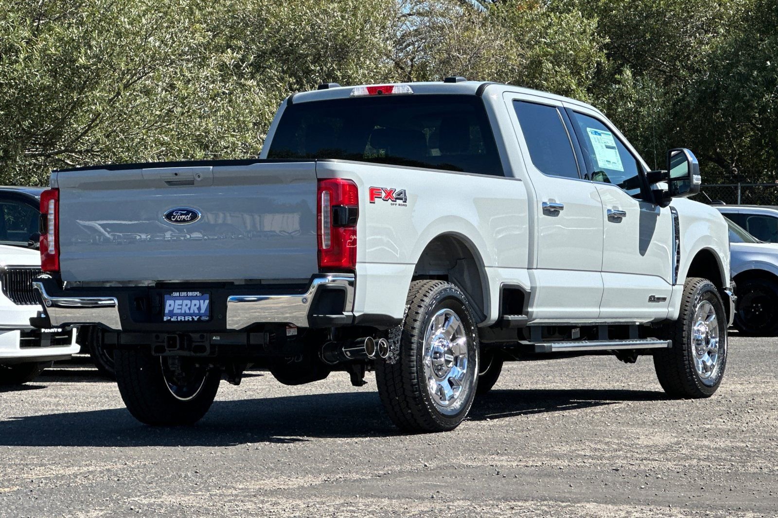 New 2025 Ford F250 Lariat w/ Chrome Package image 3