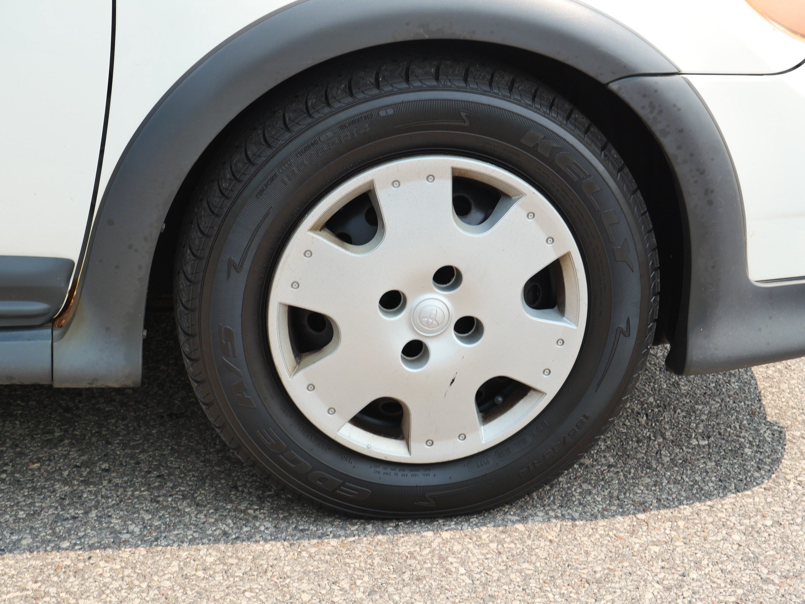 Used 2002 Toyota Echo Sedan FWD image 15