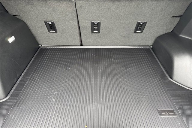 New 2026 GMC Terrain AT4 w/ Convenience Package III image 17
