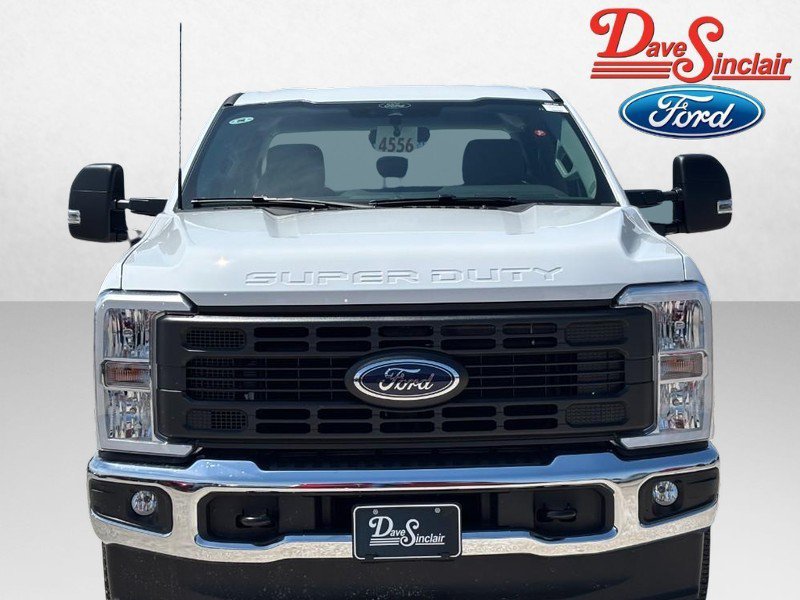 New 2026 Ford F250 XL w/ XL Chrome Package AWD/4WD image 2