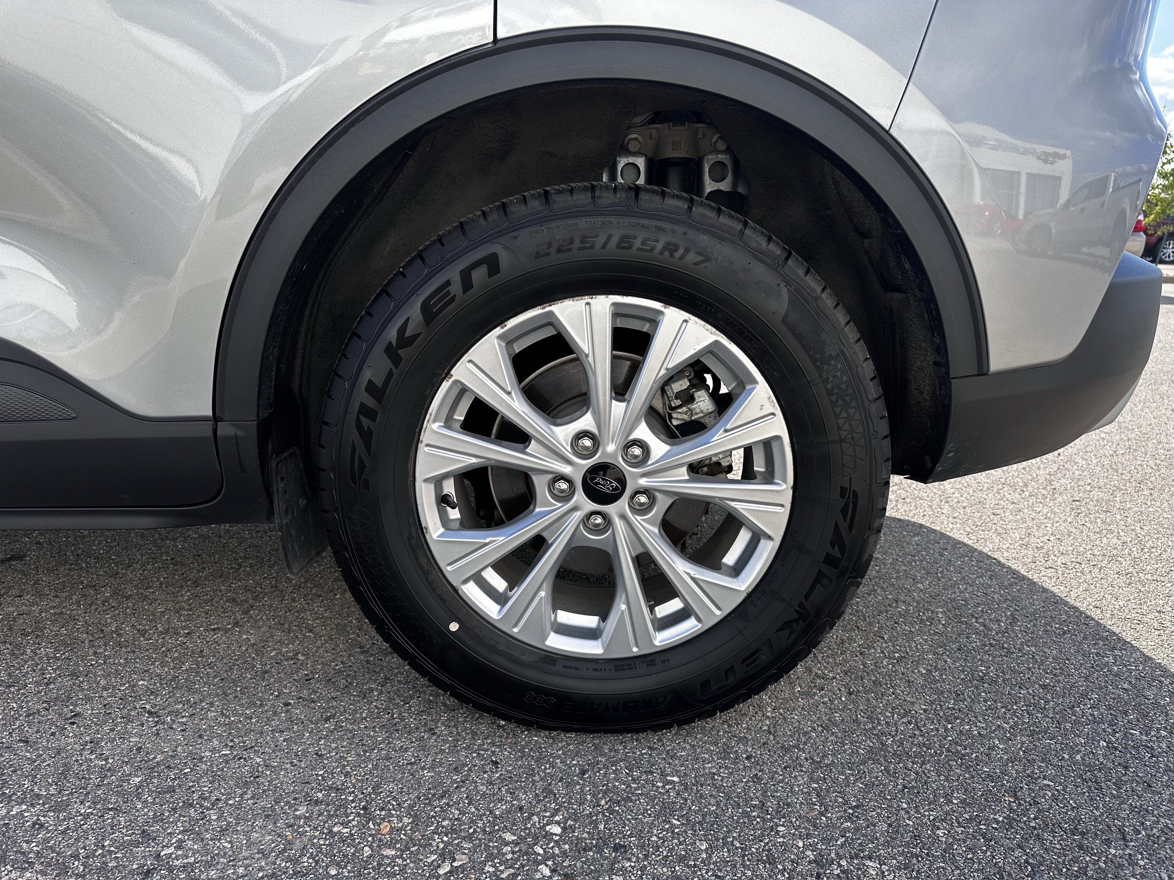 Certified 2024 Ford Escape Active AWD/4WD image 20