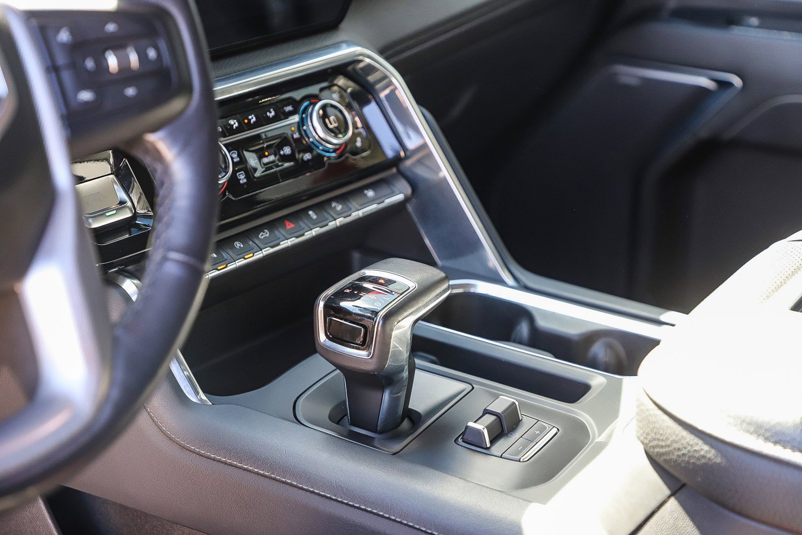 Used 2022 GMC Sierra 1500 Denali AWD/4WD image 22