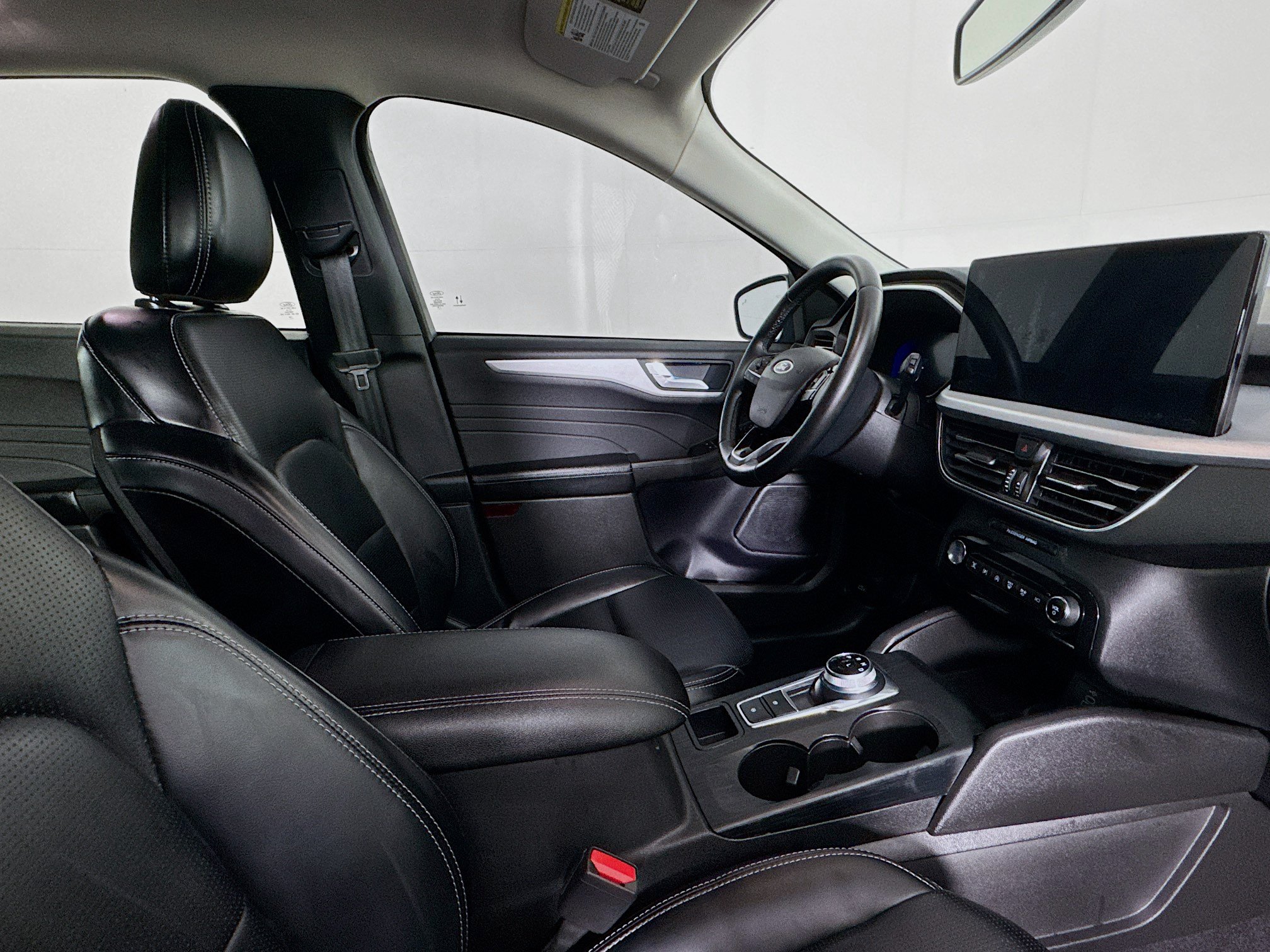 Used 2024 Ford Escape Platinum AWD/4WD image 27