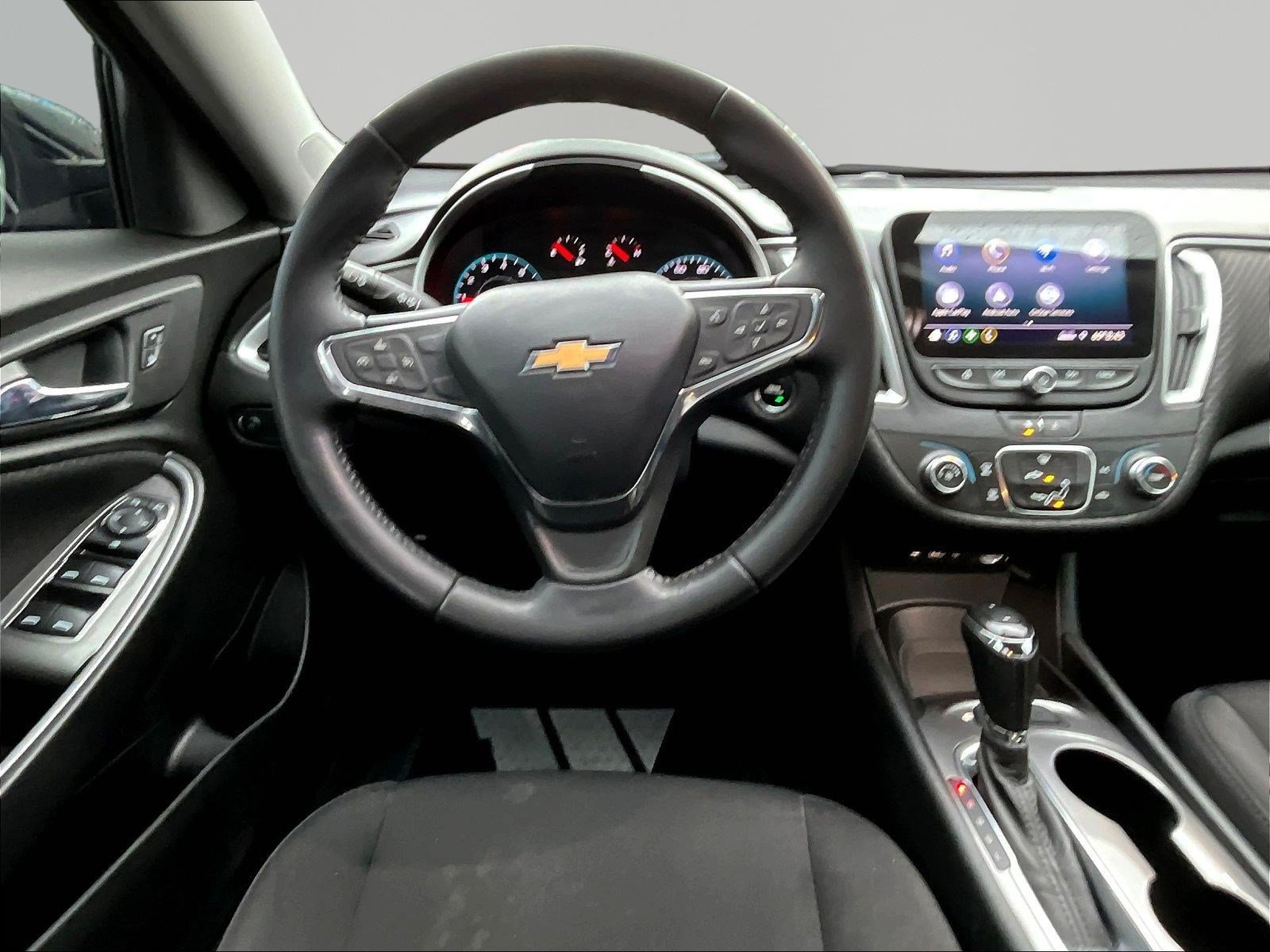 Used 2020 Chevrolet Malibu RS FWD image 6