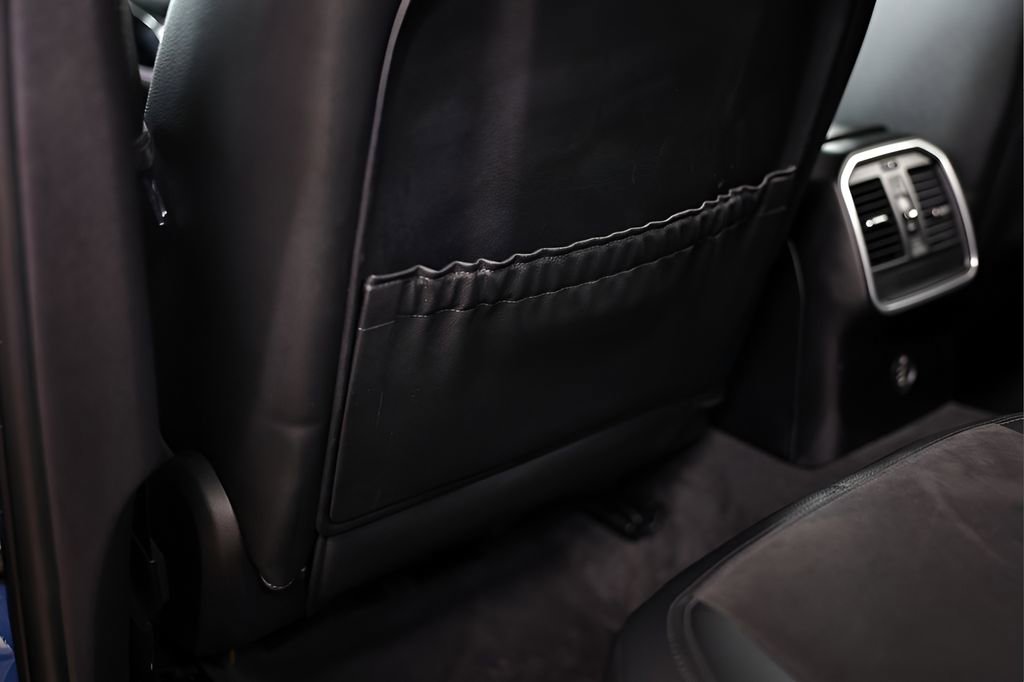 Used 2018 Porsche Macan image 50