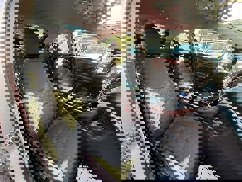 Used 2016 Chevrolet Volt LT w/ Comfort Package image 13