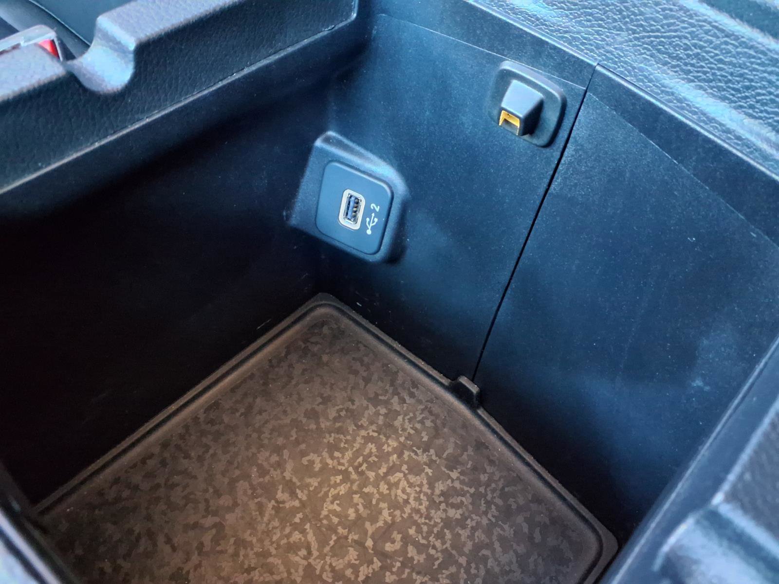 Used 2023 Jeep Wrangler Unlimited Sahara image 10