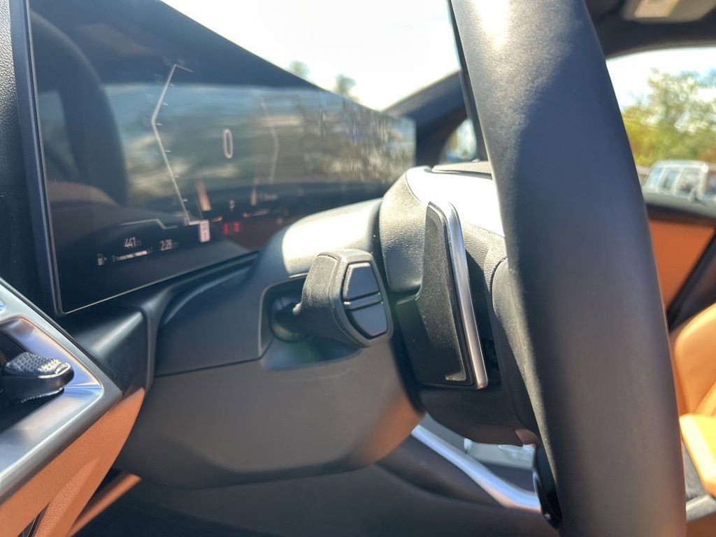 Used 2025 BMW 330i xDrive Sedan image 41