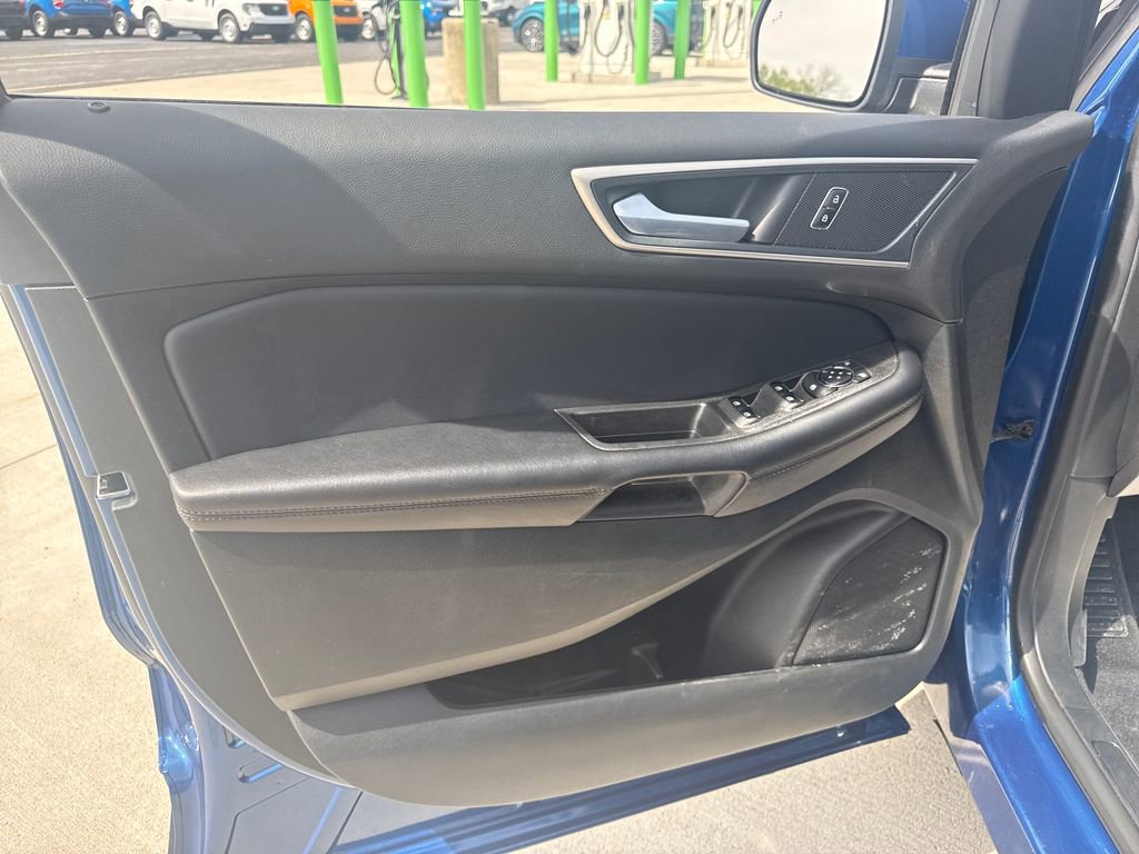 Used 2024 Ford Edge SEL w/ Convenience Package image 28