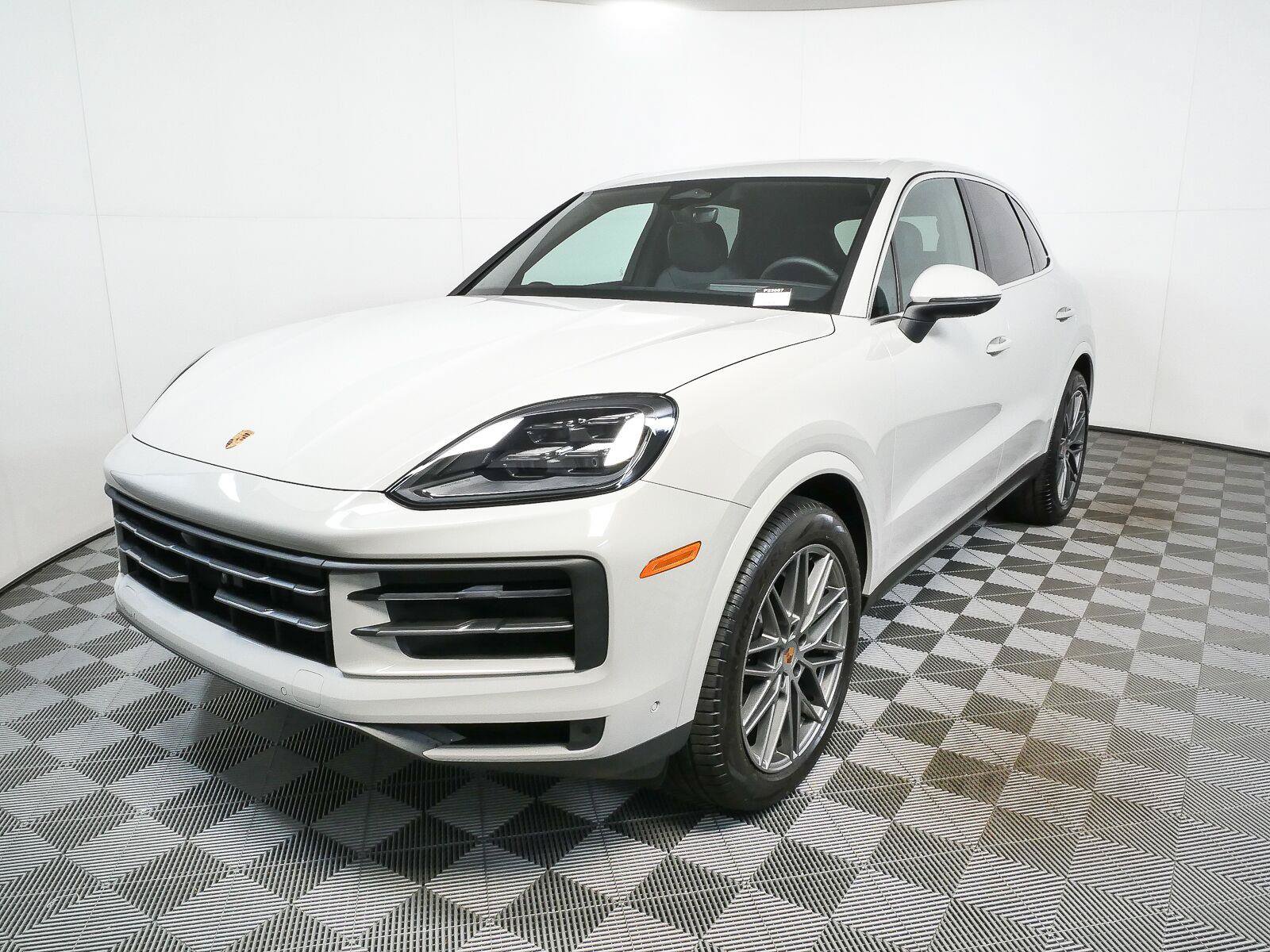 New 2026 Porsche Cayenne AWD/4WD image 1