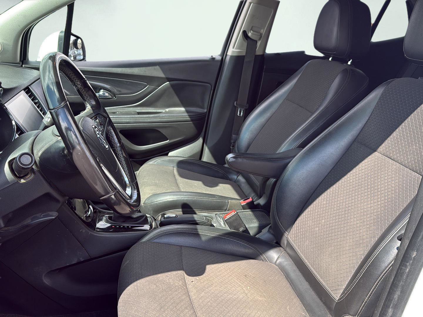 Used 2019 Buick Encore Preferred FWD image 10