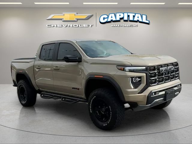Used 2023 GMC Canyon AT4 w/ AT4 Premium Package AWD/4WD image 7