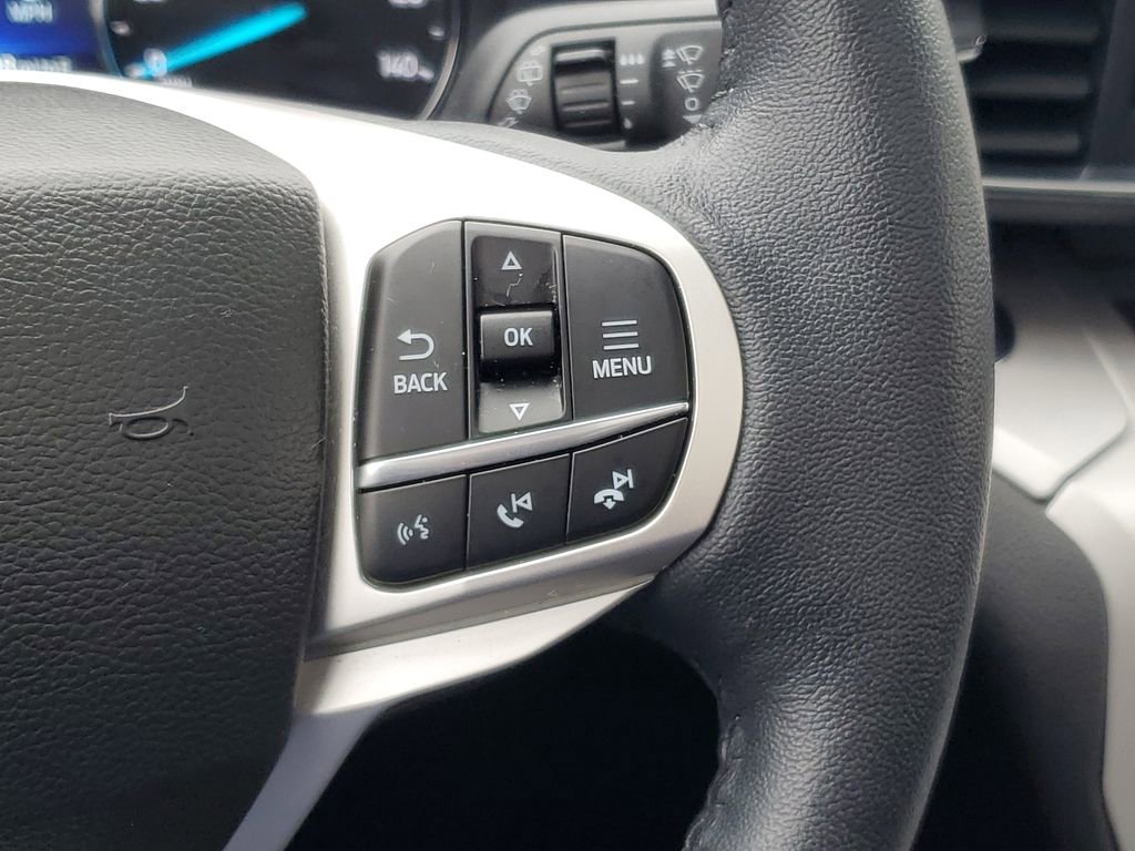 Used 2023 Ford Explorer XLT w/ Equipment Group 202A image 18
