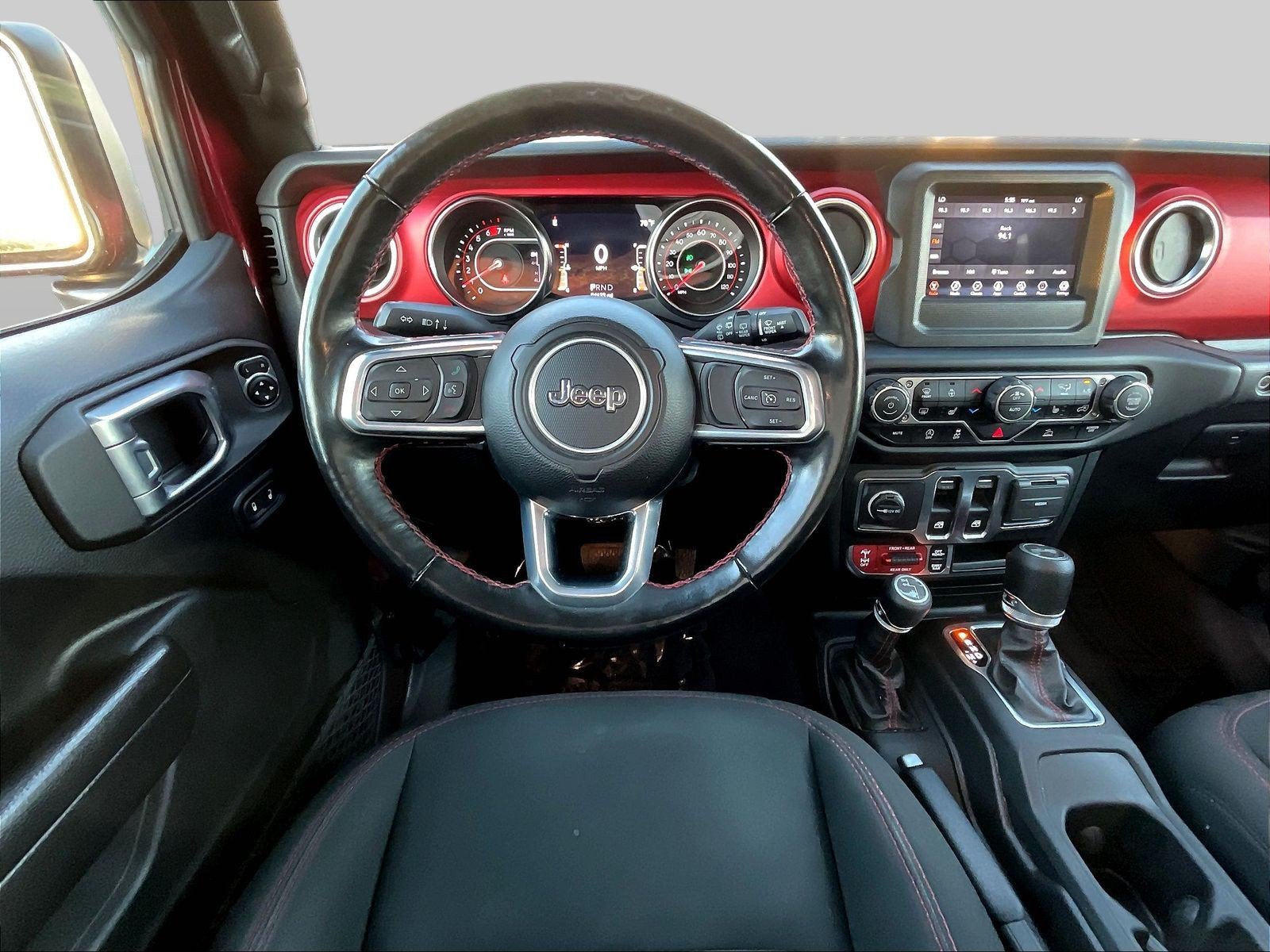 Used 2021 Jeep Wrangler Rubicon w/ Cold Weather Group AWD/4WD image 11