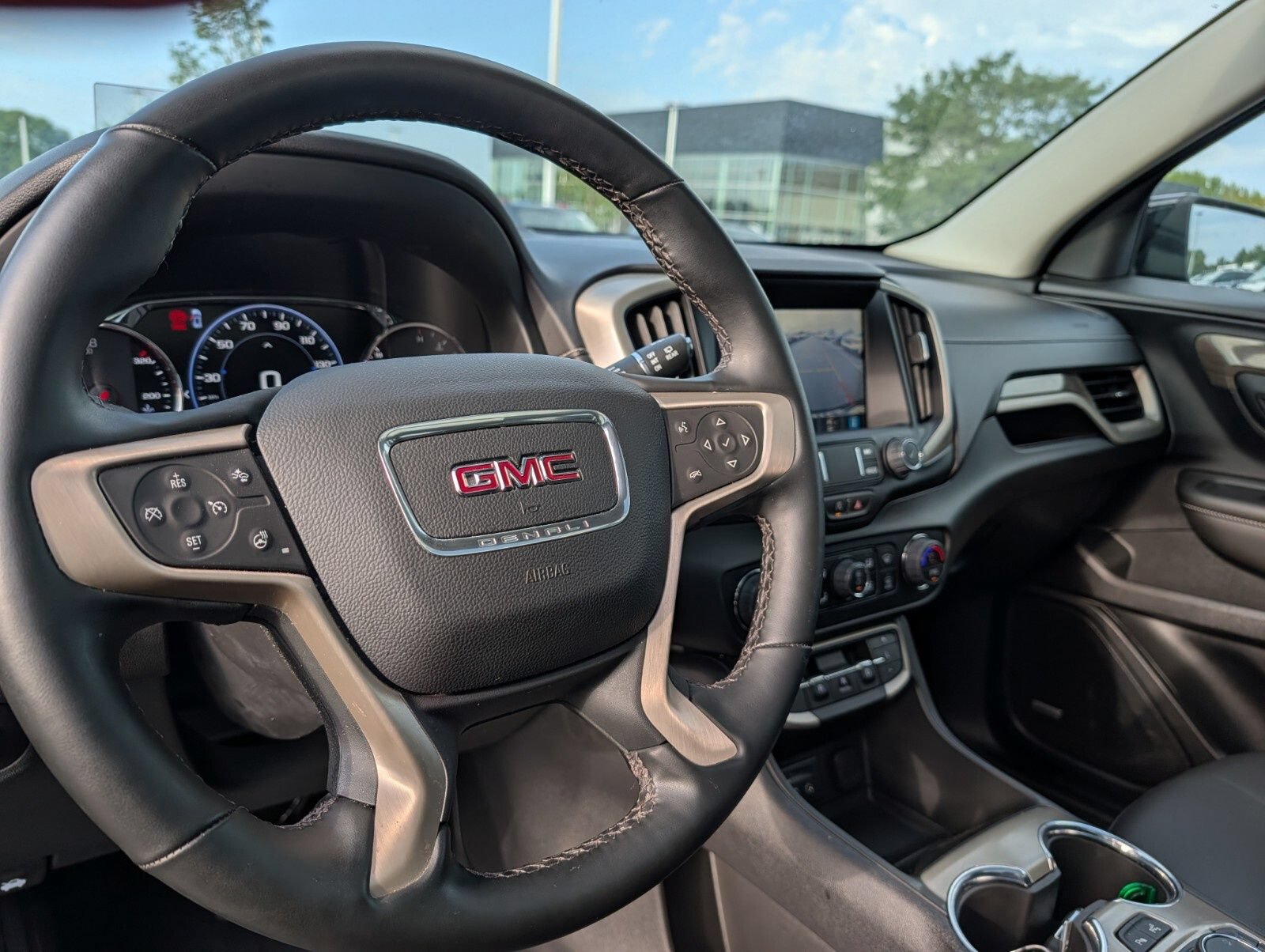 Used 2023 GMC Terrain Denali w/ Black Diamond Edition AWD/4WD image 30