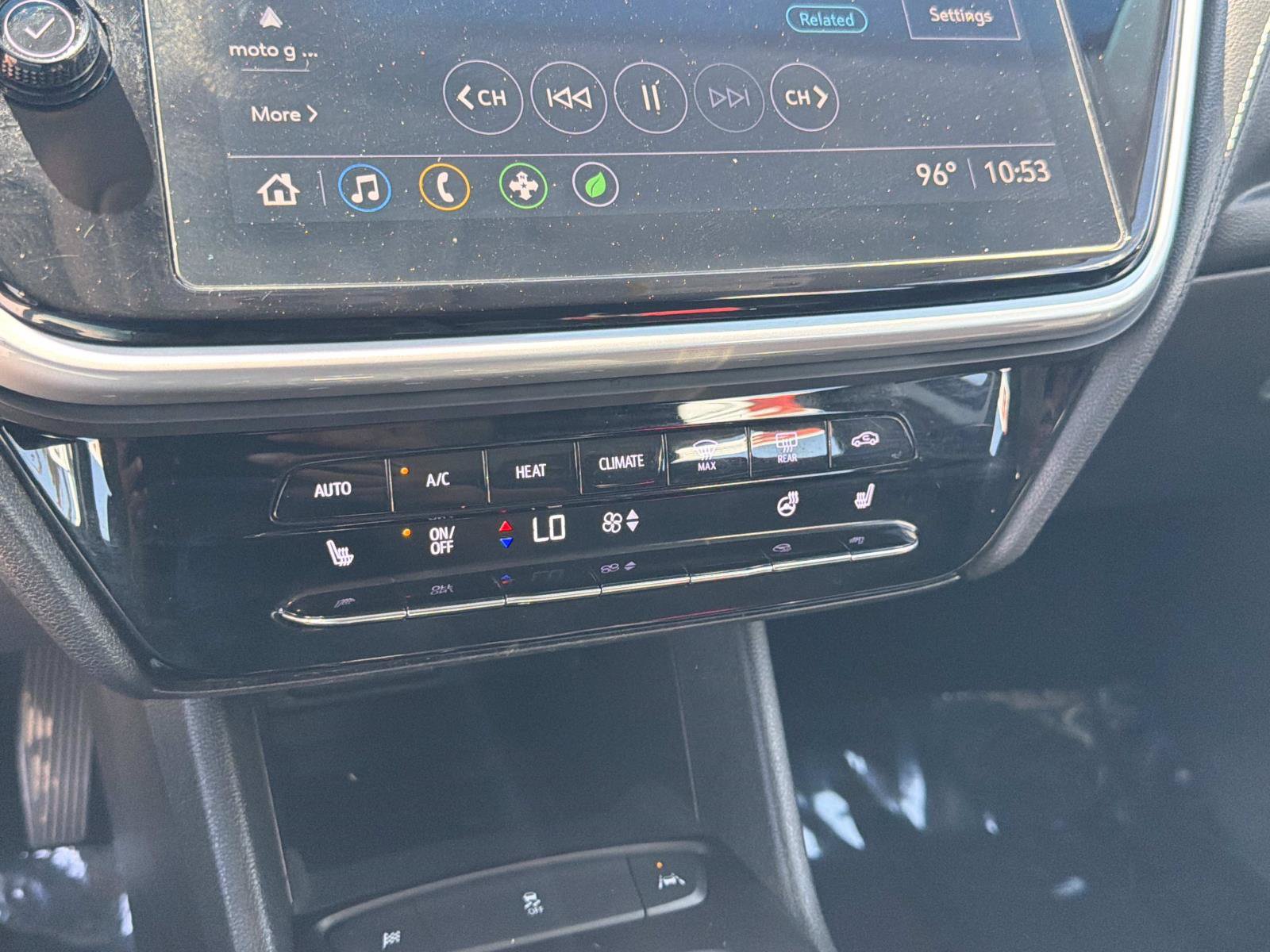 Used 2022 Chevrolet Bolt LT FWD image 21
