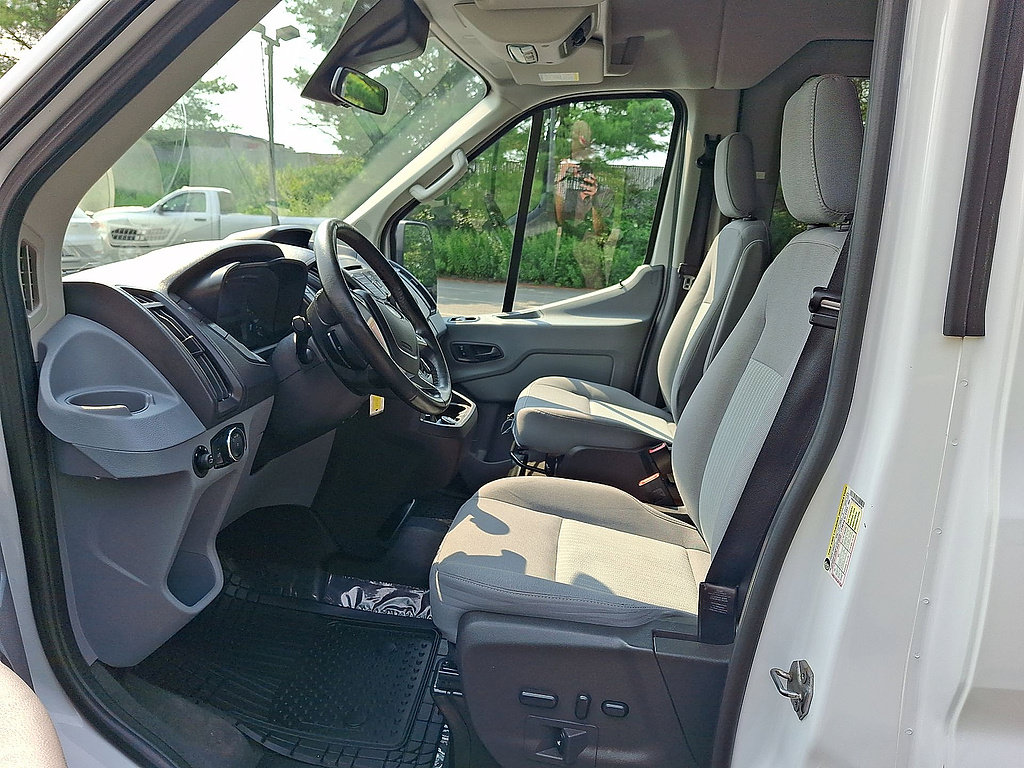 Used 2017 Ford Transit 350 XL RWD image 14