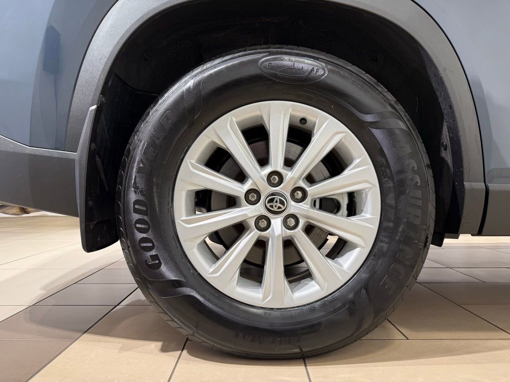 Certified 2024 Toyota Grand Highlander AWD image 9