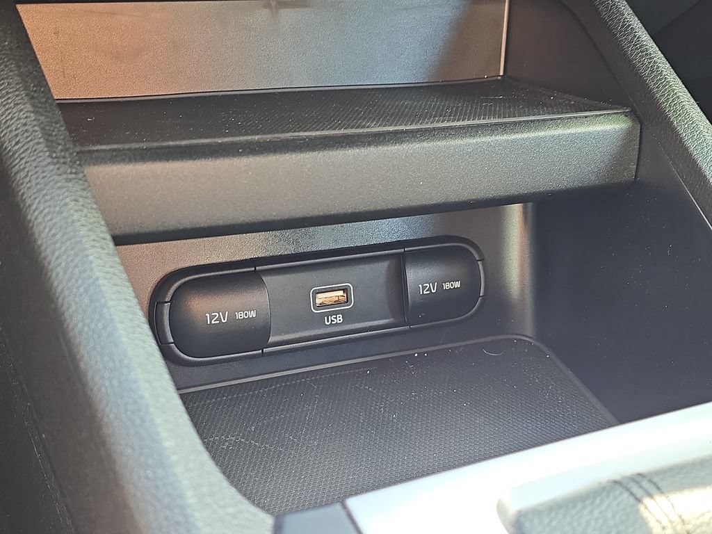 Certified 2023 Kia Forte LXS w/ LXS Technology Package FWD image 19