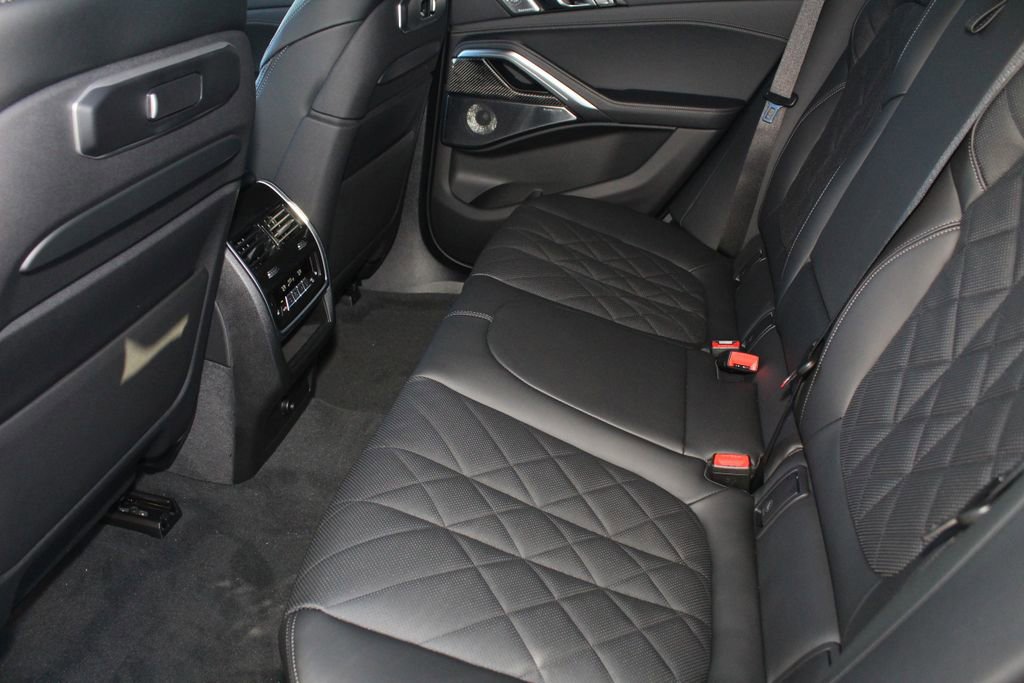 New 2026 BMW X6 M60i image 22