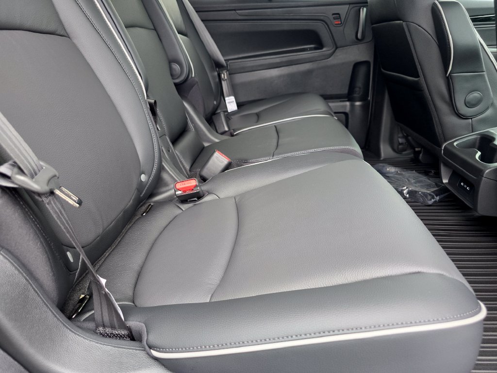 New 2027 Honda Odyssey Touring image 12