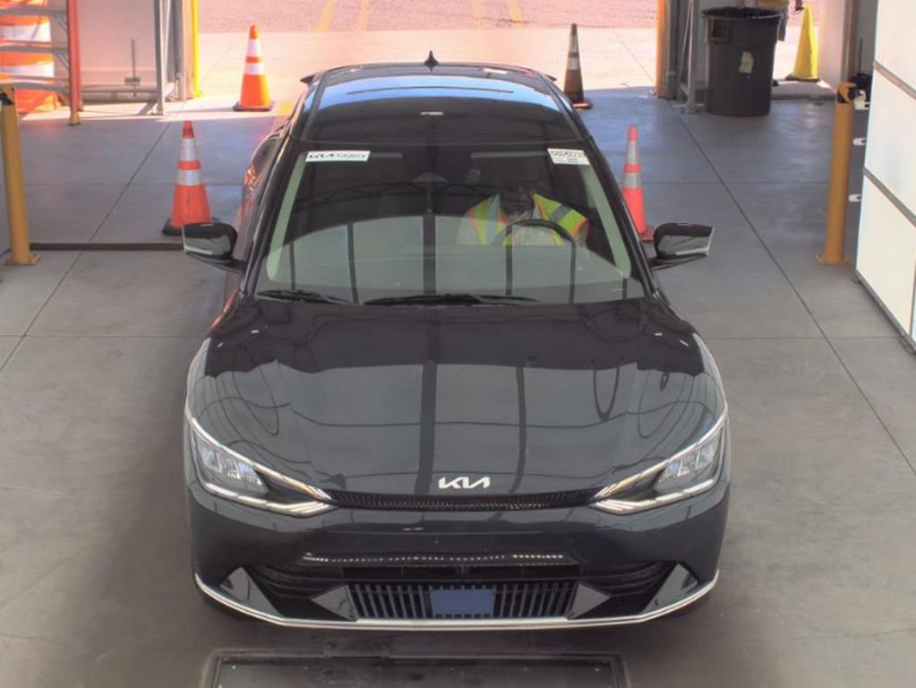 Used 2023 Kia EV6 Wind RWD image 2