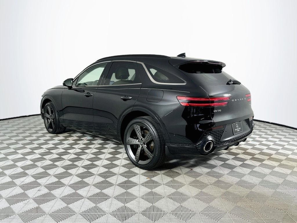 Used 2024 Genesis GV70 3.5T Sport w/ Sport Advanced Package AWD/4WD image 5