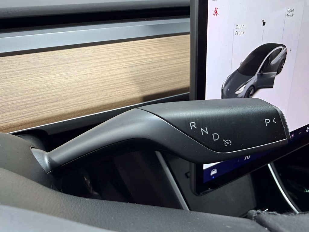 Used 2020 Tesla Model 3 Long Range AWD/4WD image 31