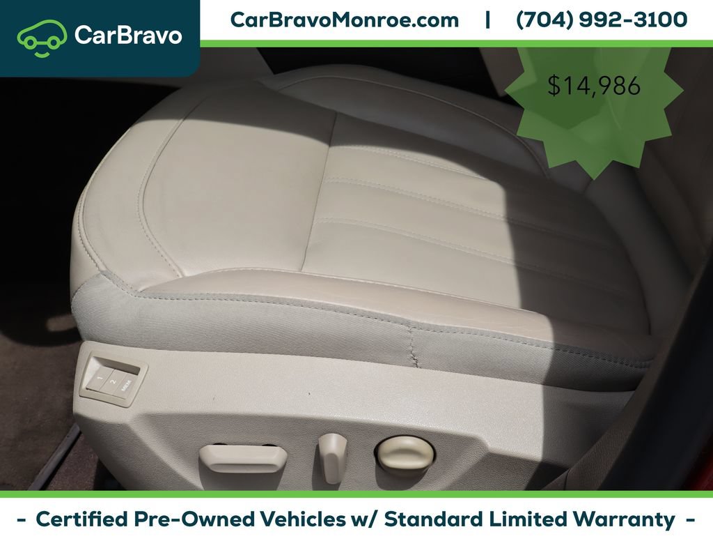 Certified 2017 Buick Regal Premium w/ Driver Confidence Package #1 FWD image 15