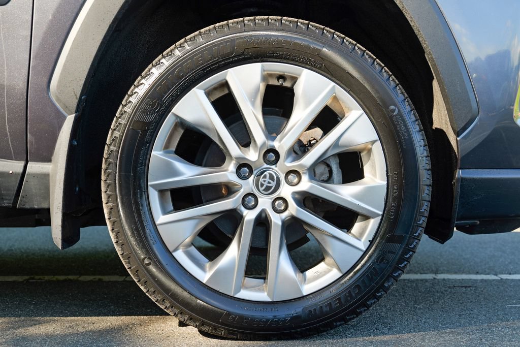 Used 2023 Toyota RAV4 XLE Premium AWD/4WD image 12